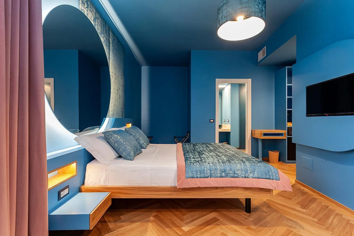 Le Texture Premium Rooms Duomo-Cordusio Milano Konukevi