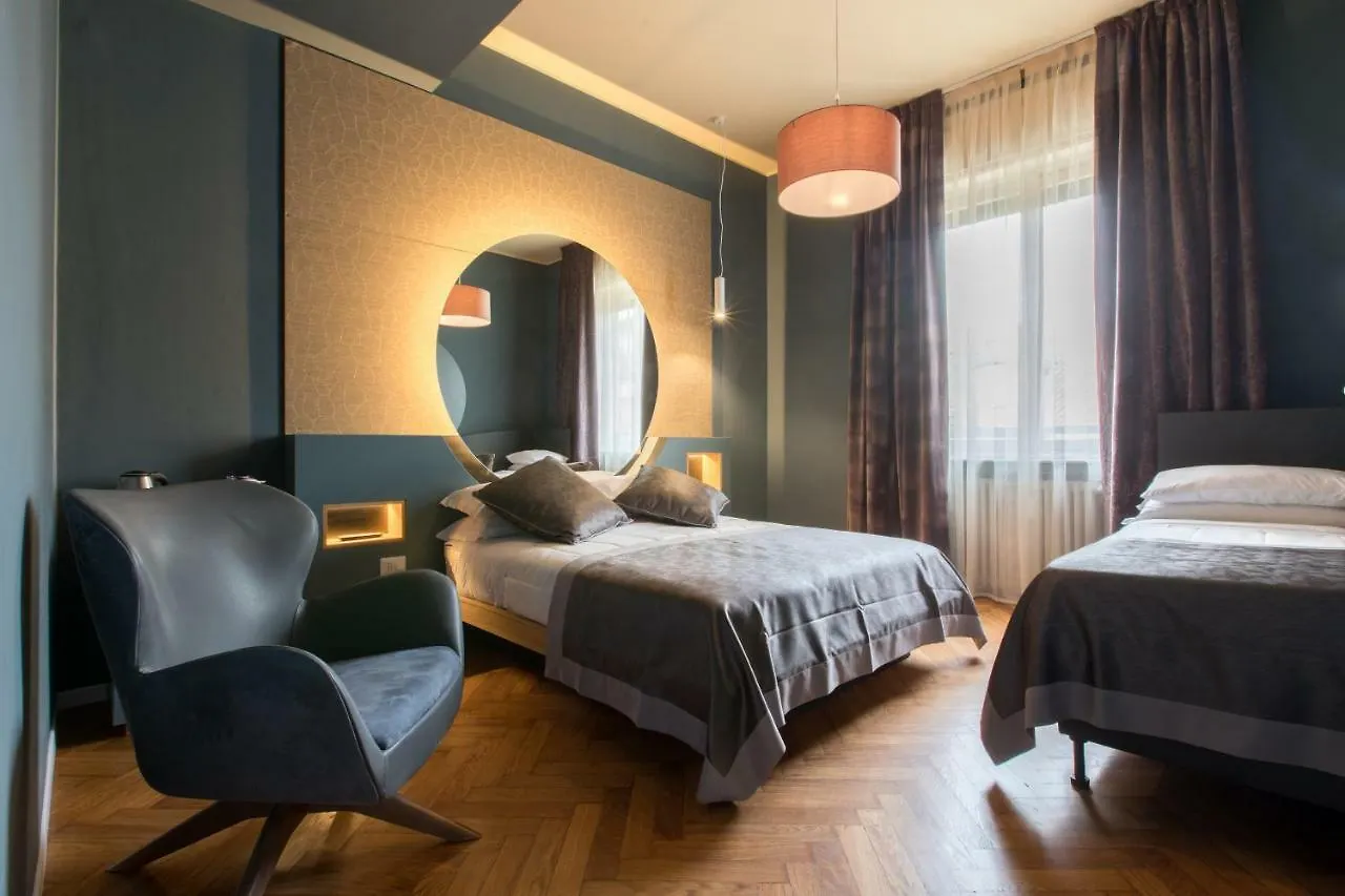 Le Texture Premium Rooms Duomo-Cordusio Milano 0*,  İtalya