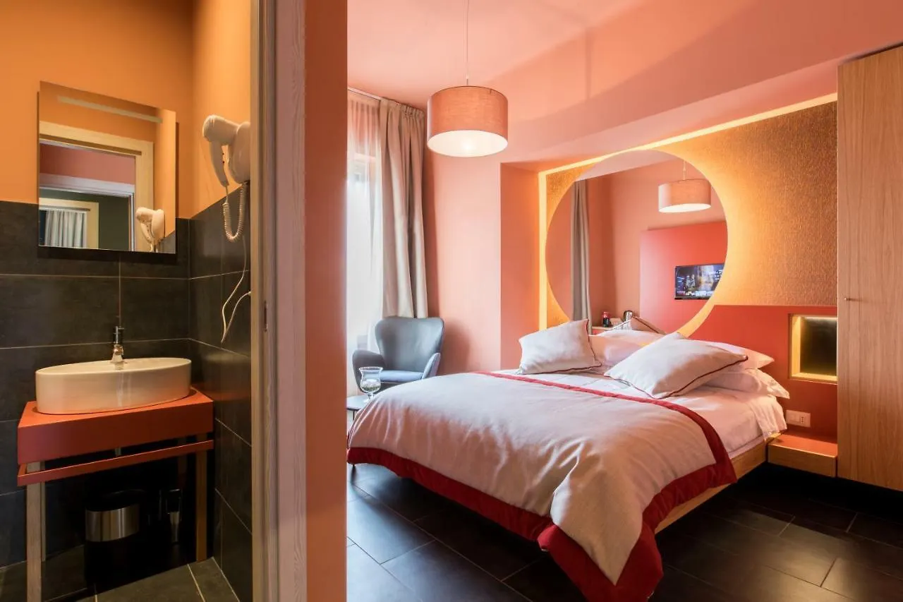 Konukevi Le Texture Premium Rooms Duomo-Cordusio Milano İtalya