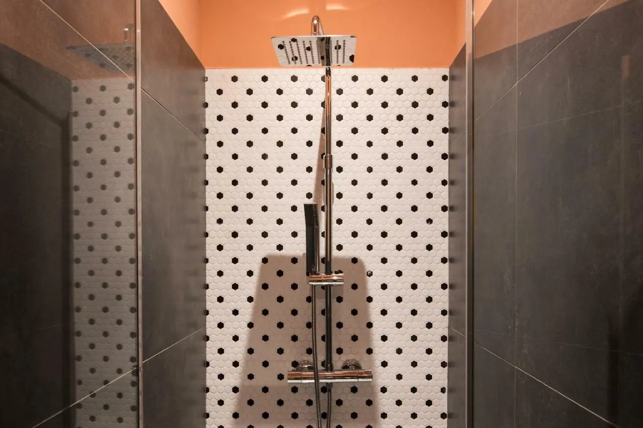 Konukevi Le Texture Premium Rooms Duomo-Cordusio Milano İtalya